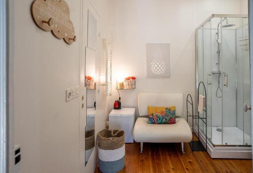 پانسیون Le Henri Ii