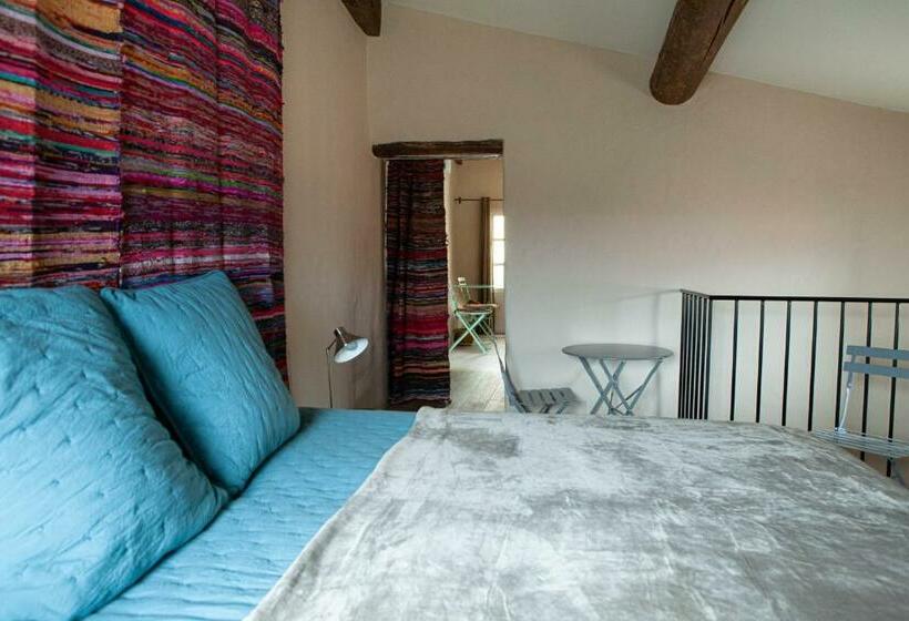 ペンション Les Maisons Mado