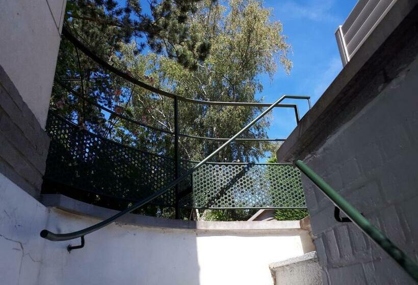 ペンション Studio La Rotonde