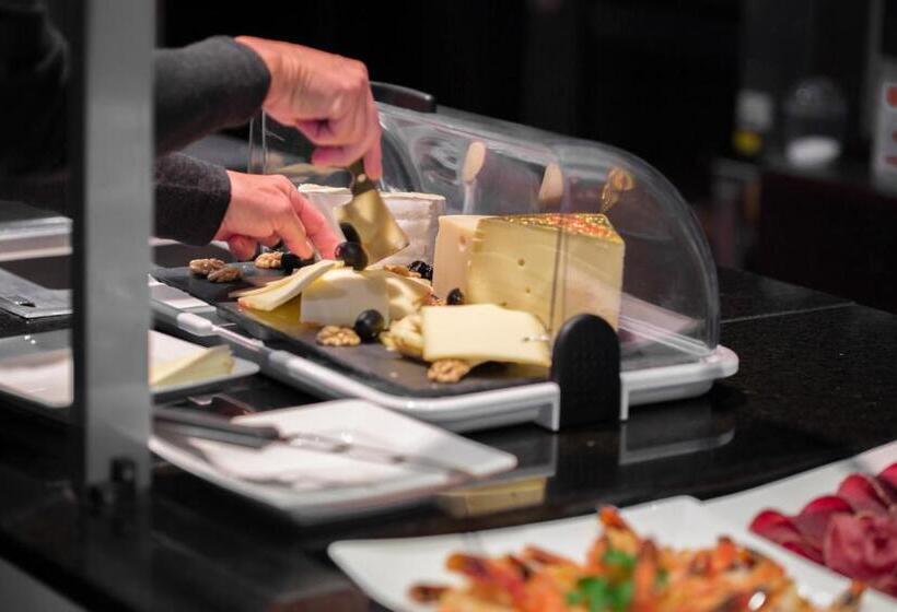 הוסטל Haus Am Schlossberg