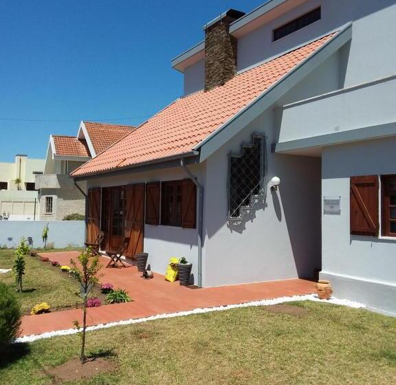 צימר Beachwalk Guesthouse