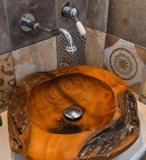 مبيت وإفطار Belgodere Di Mezzavia Apartments