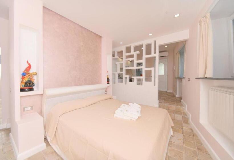 مبيت وإفطار Belgodere Di Mezzavia Apartments