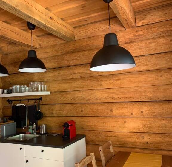 ベッドアンドブレックファースト Gyurka Kisrönkház