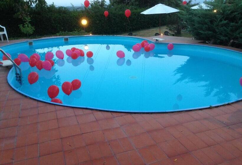 Bed and Breakfast Villa Di Charme Con Piscina E Jacuzzi Tra Roma E Viterbo