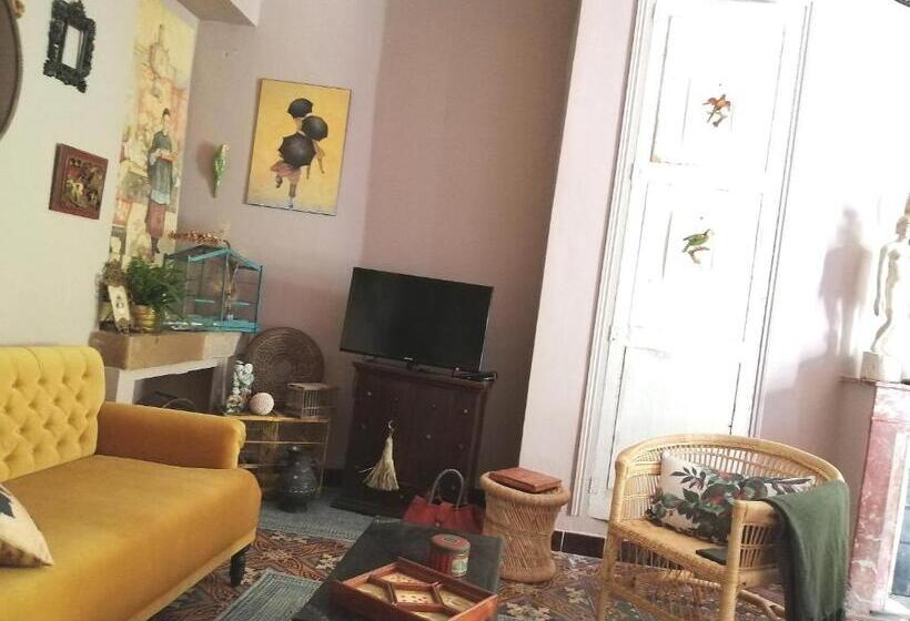 مبيت وإفطار La Maison Hilarion