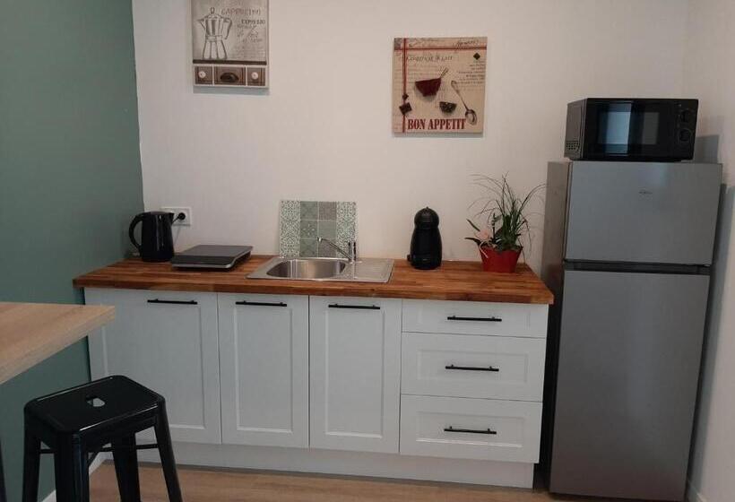 ベッドアンドブレックファースト La Villa Claudia