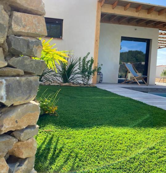 مبيت وإفطار Le Pool House