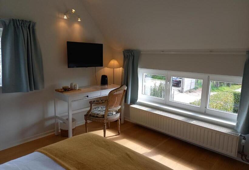 Bed and Breakfast Little Cottage