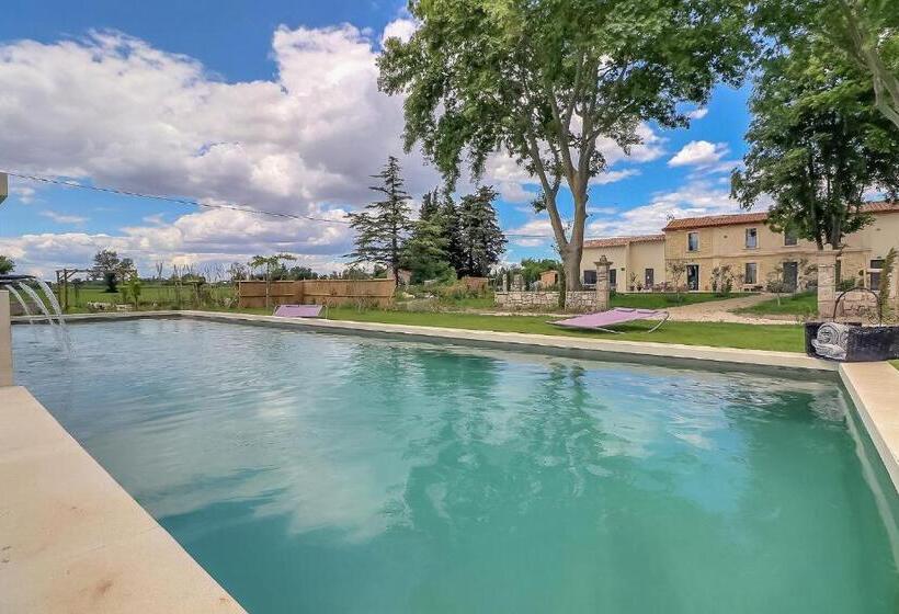 مبيت وإفطار Mas Des 2 Platanes