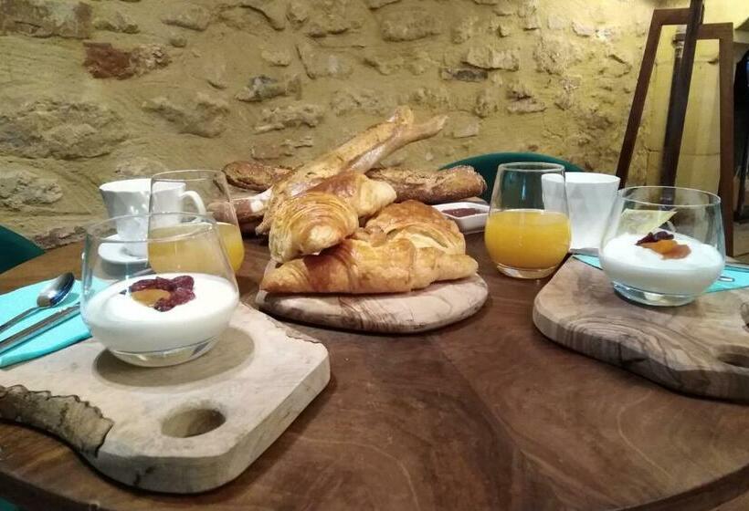 مبيت وإفطار Planches Et Plonk