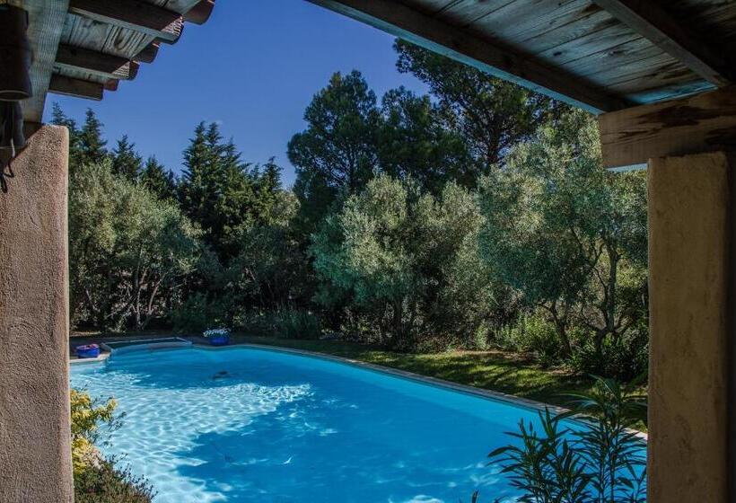 مبيت وإفطار Suite Anduze