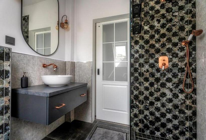 צימר Villa Viktória