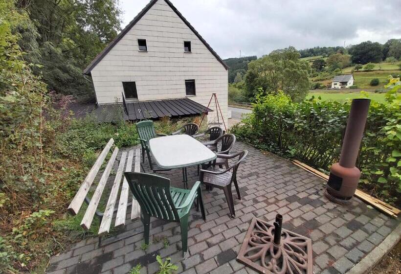 בית מלון כפרי Die Rote Ente