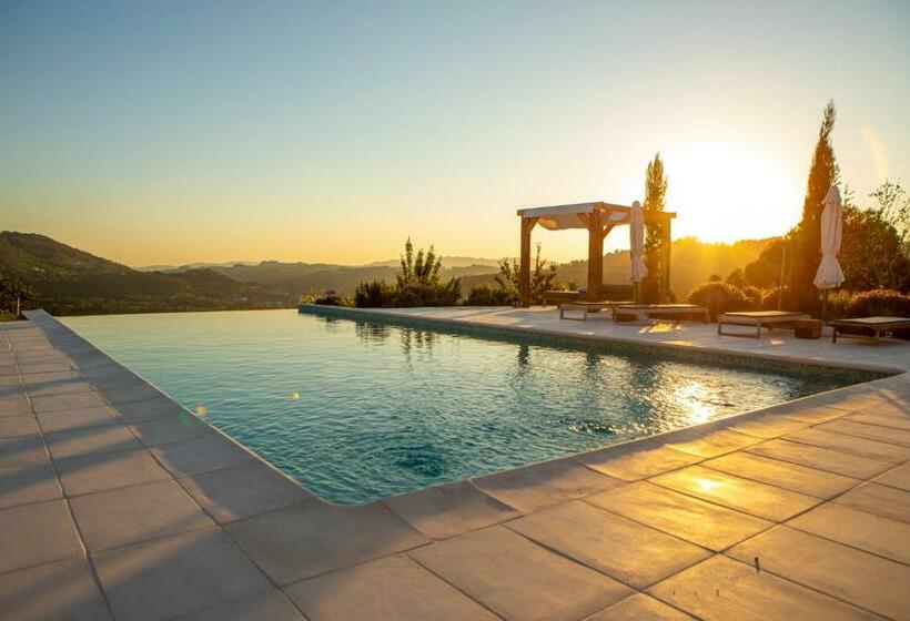 Отель Peso Village