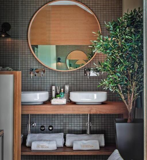 Отель Quinta Da Salada Turismo Rural