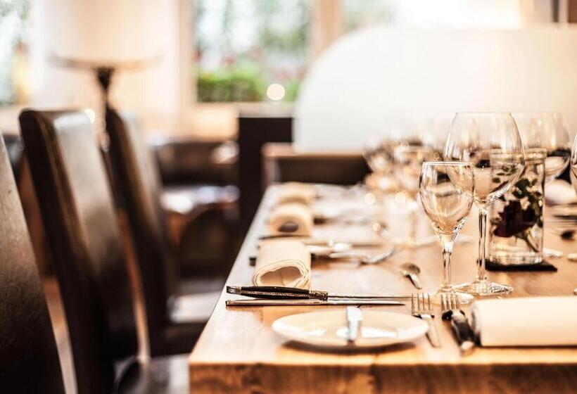 Отель Zum Riesen