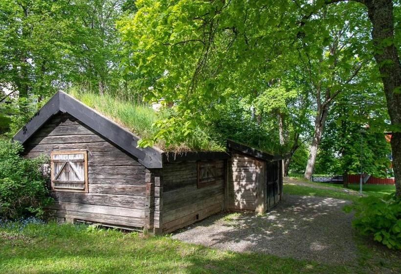 Mangelgårdens B&b