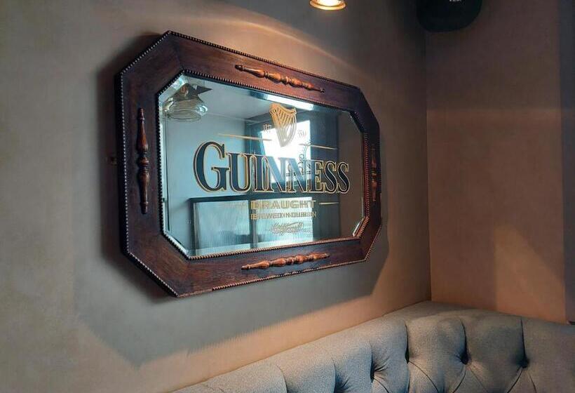 汽车旅馆  Joyce S Carndonagh Inishowen