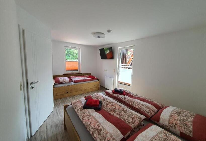 Numero1 Pension Und Cafe