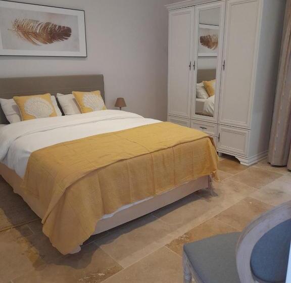 تختخواب و صبحانه Palazzo Pisani Malta Boutique and SPA