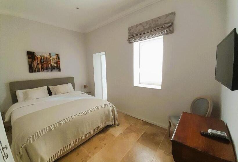 تختخواب و صبحانه Palazzo Pisani Malta Boutique and SPA