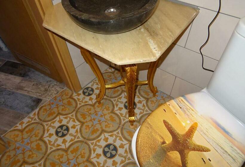 펜션 Art Ddr Eig Bad Dir Im Zim, 3 Og, Treppensteigen Kein Fruehhstück Keine Kueche Nur Uebernachtung Par