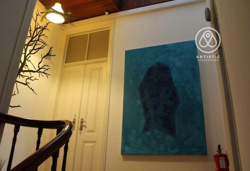 펜션 Artistic Guesthouse