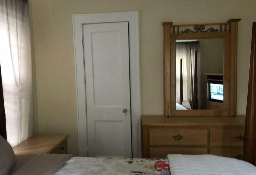 بنسيون Brick House Retreat