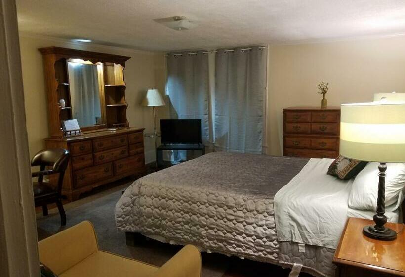 بنسيون Brick House Retreat