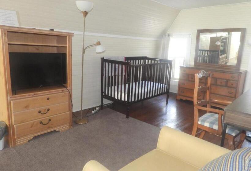 بنسيون Brick House Retreat