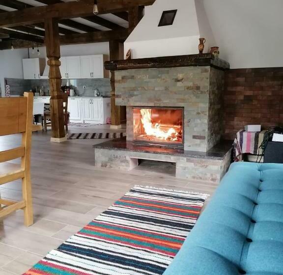 بنسيون Cabana Agroturistica Runc