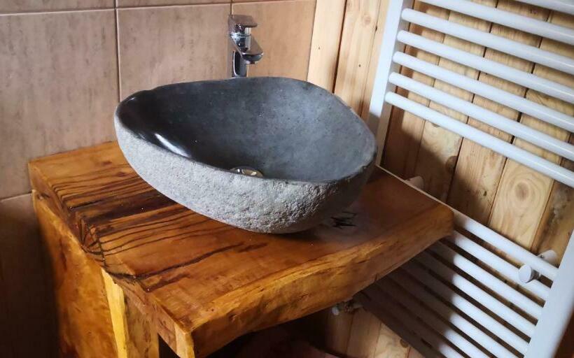 بنسيون Cabana Agroturistica Runc