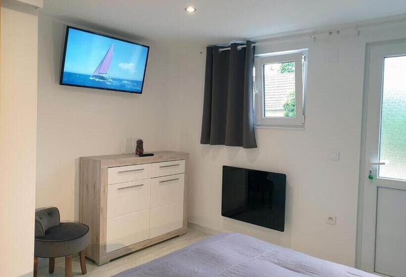 بنسيون Chez Stef