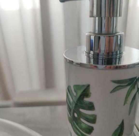 פנסיון Hostal Vegas Bajas