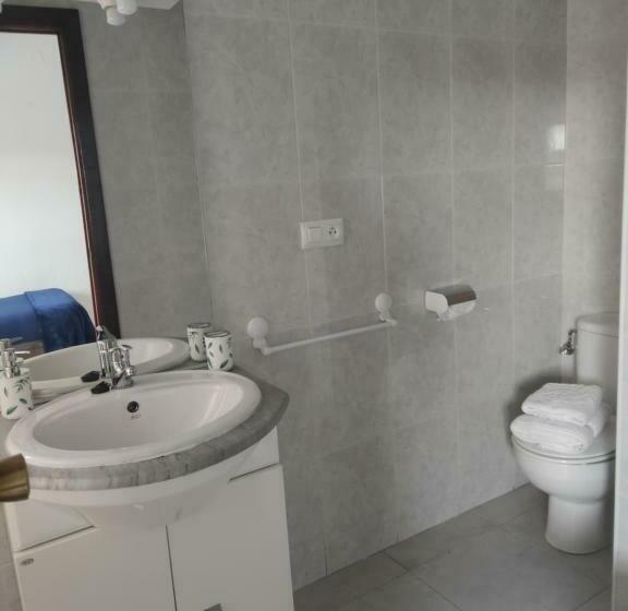 פנסיון Hostal Vegas Bajas