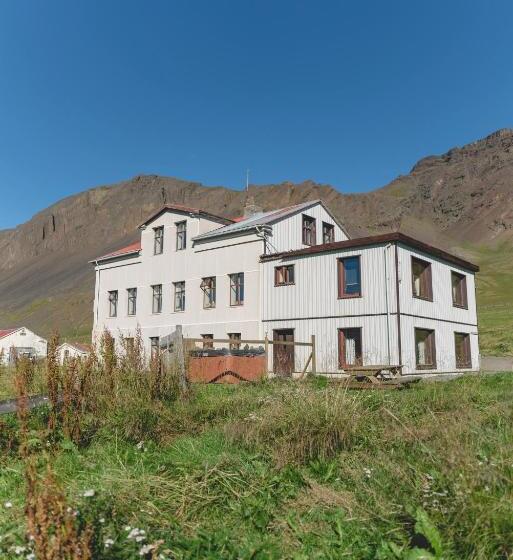 پانسیون Hvammur 2 Guesthouse