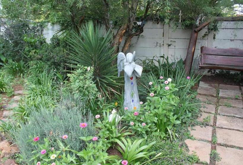 ペンション Joy On Joyce