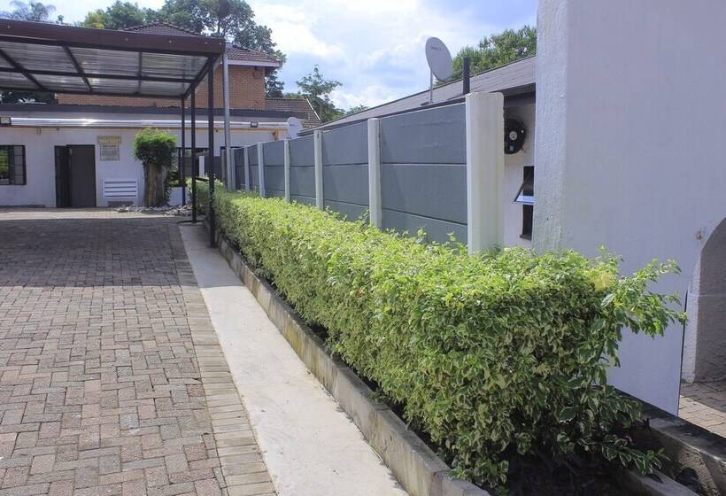 פנסיון Kaste Guesthouse Tzaneen