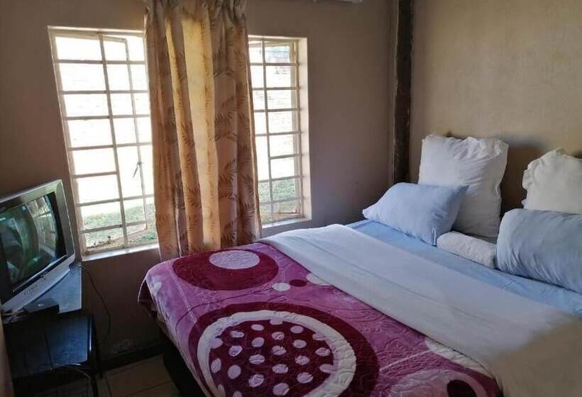 פנסיון Kaste Guesthouse Tzaneen