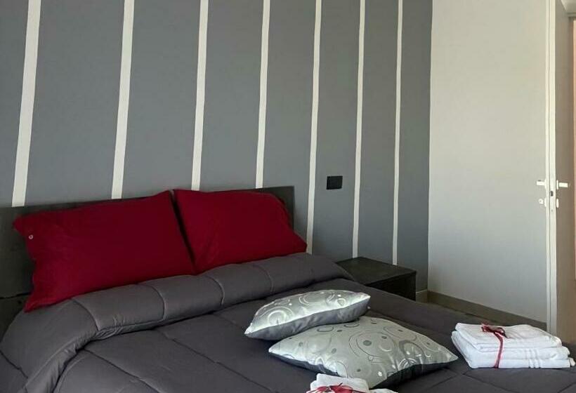 膳宿费 L Angelica Affittacamere