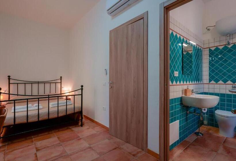 بنسيون La Scala Del Sale