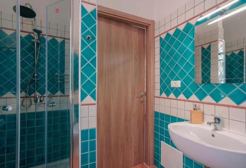 بنسيون La Scala Del Sale