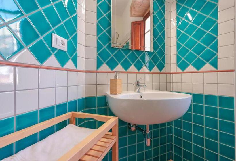 بنسيون La Scala Del Sale