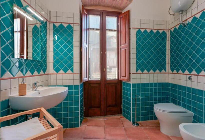 بنسيون La Scala Del Sale