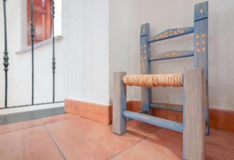 بنسيون La Scala Del Sale