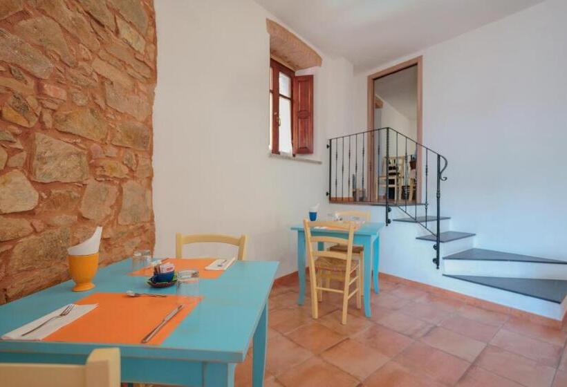 بنسيون La Scala Del Sale