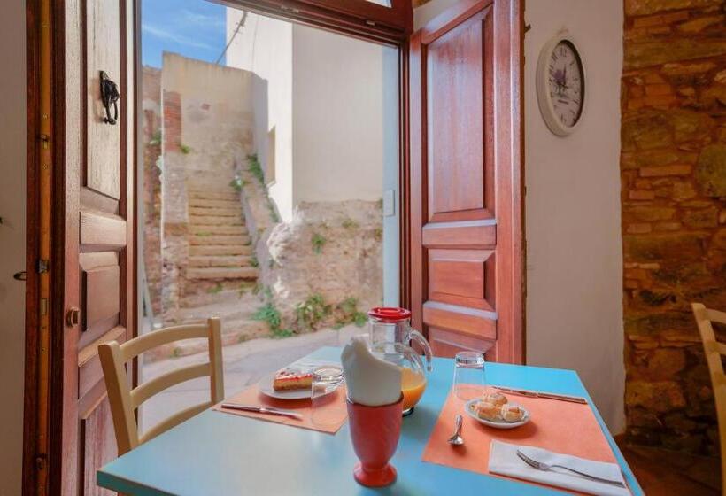 بنسيون La Scala Del Sale