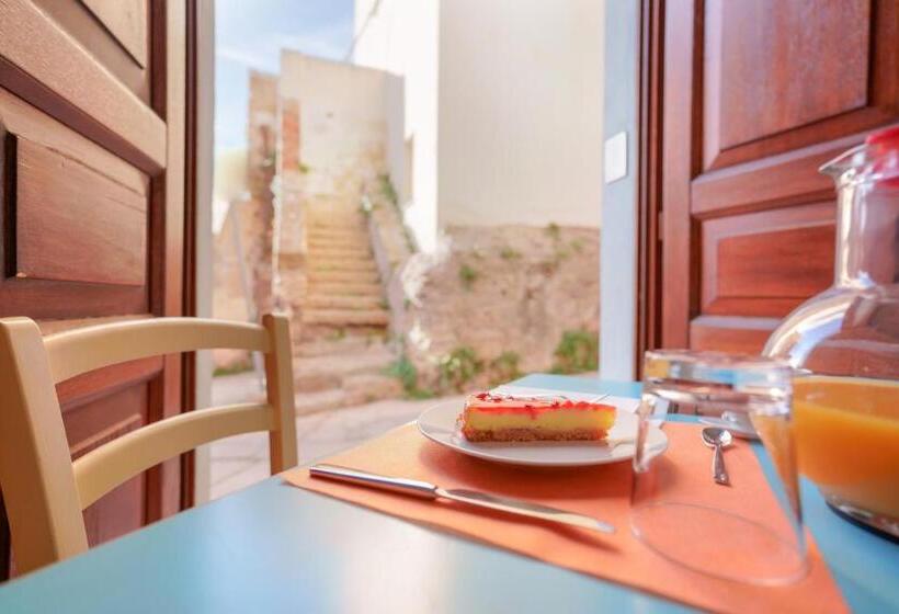 بنسيون La Scala Del Sale