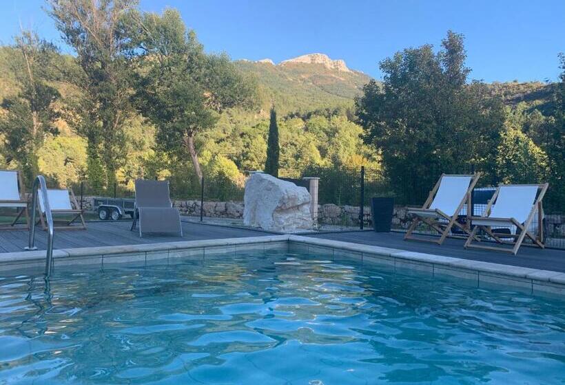 Пансион Le Long Du Verdon